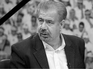 Pejman Jamshidi Instagram - بسيار از خبر فوت جناب بهرام خان شفيع غمگين شدم.
تسليت به خانواده محترم ايشان و جامعه ورزش كشور
روحش شاد🌹