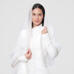Pevita Pearce Instagram – 🤍 Setuju nggak sama aku kalau bulan Ramadan ini tuh gak hanya hati yang perlu kita percantik, tapi penampilan juga! Biar bisa glowing pas lebaran nanti 🤍
Makanya aku tetep rutin perawatan di klinik kesayangan aku di @zapcoid yang selalu bantu aku untuk tampil cantik seutuhnya, apalagi sekarang treatment-treatmentnya ZAP itu bisa disesuaiin sama permasalahan kulit yang lagi kamu butuhin.
Salah satu yang jadi favorit aku yaitu Insta Glow Serum Meso Injection yang bisa jadi solusi wajah kusam, tingkatin skin tone sampai ngilangin bercak-bercak hitam di wajah.
Dan yang bikin aku makin seneng, ZAP lagi adain promo spesial untuk Cantik Saat Lebaran diskon sampai 40%! Yuk, NgeZAP samaan kaya aku, siapa tahu kita ketemu 😉
Jangan lupa tag aku ya kalau kamu lagi NgeZAP 💚