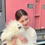 Pimchanok Luevisadpaibul Instagram - มีคนมาเยี่ยมที่กอง 🦁