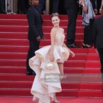 Polina Pushkareva Instagram – My first look of 75th Cannes Film Festival is here

Pearls, nude colors, sleek hairstyle. What do you think? Rate it from 1 to 10👇🏻