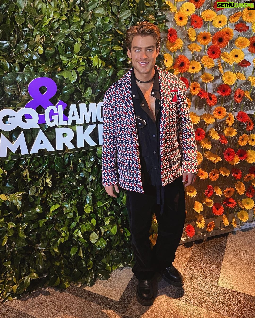 Polo Morín Instagram - ❤️🩹🌺🌹🌻❤️🔥 Mexico City, Mexico