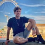 Polo Morín Instagram – Y vas aprendiendo que no solo se trata de mariposas en el estómago, se trata de paz en la mente y tranquilidad en el corazón.