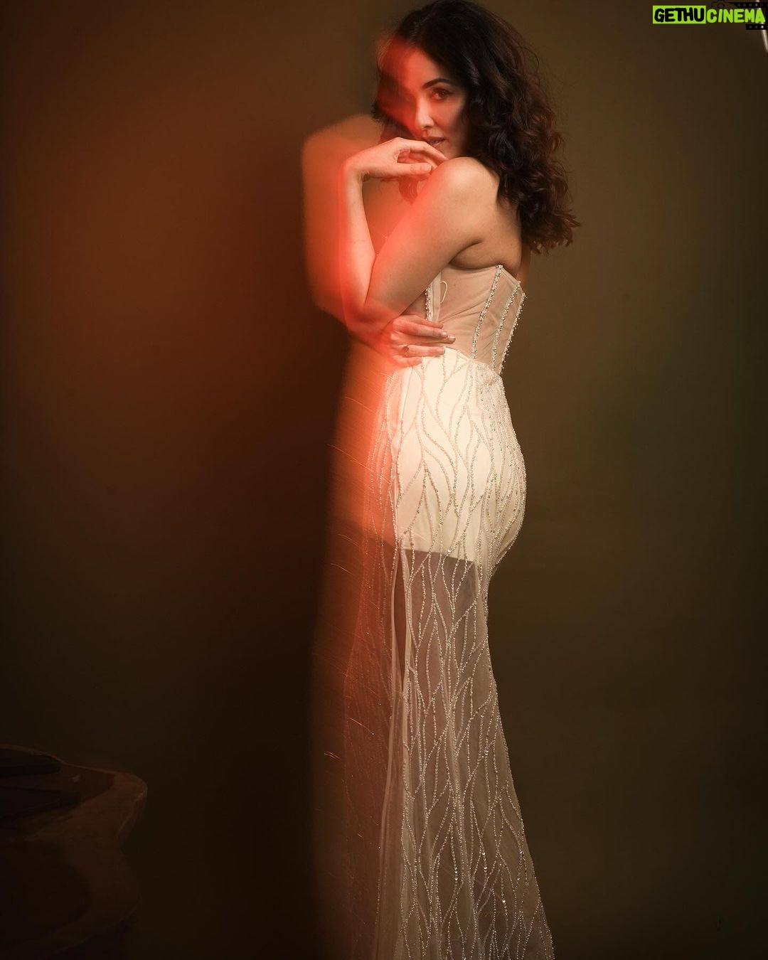 Pooja Chopra Instagram - x @babitamalkani for Miss World ‘24 🪐