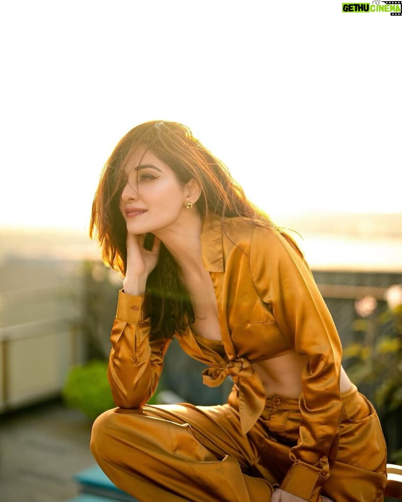 Pooja Chopra Instagram - Shine like the sun shines just for you ☀️✨