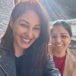 Pooja Chopra Instagram – Whenever I’ve looked for mom I’ve looked for u too.. u have played multiple roles in my life Didi, from sharing the same piece of cake to sharing every minute of everyday I wouldn’t do it with anyone else but you❤️ 

From being a ‘hitler’ to becoming my best friend and confidant.. we have come a long way…. You’ve been a second mother and a guiding light to me.You amaze me.. from being a dutiful daughter to a doting wife and mother a true friend and the most amazing sister I could’ve asked for.. you my sister are a STAR, a true Wonder Woman ❤️ you make people around you so happy just by being…u have no idea!! 

I love u more than u can ever know, my sweet silly sissy Shubdeeee wishing u a very HAPPY BIRTHDAY 🎂🎈🥳 i love u  @shubhra_mendonca ♾️ My Safe Place