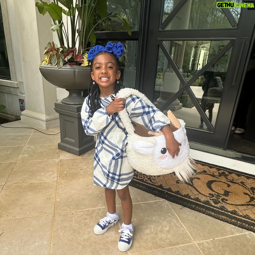 Porsha Williams Guobadia Instagram - He has risen!! Today we honor and thank God for his son Jesus Christ our lord and savior. Many blessings to everyone β€οΈππΎπ