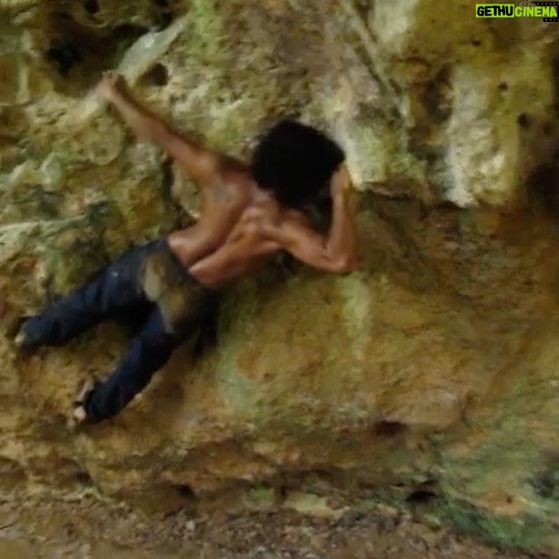 Pranav Mohanlal Instagram - Bouldering Cave - Tonsai, Thailand. 2017