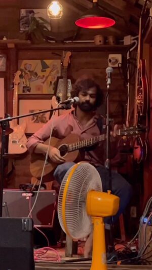 Pranav Mohanlal Instagram - Another rendition of St. James, in a live setting 🙂 #saintjamesinfirmaryblues #musictime #lifeinanutshell