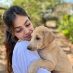 Puja Gupta Instagram - Oh it’s a season to be jolly 🪻 🎄👾 🐶 🐕