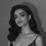 Rachel Zegler Instagram - felt very beautiful, thankful, and loved this weekend (swipe for my version of an afterparty) (also josh deserves a people’s choice award solely for his reaction to me winning — i love love love him) (thank you to everyone who voted i still can’t believe it!) Santa Monica, California