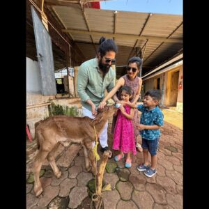Radhika Pandit Instagram - On a bonus day like today, when ever time defies the usual, take the leap to do something extraordinary you’ve always dreamt of...

Extra day, extra blessing. Let’s make it count..🧿🥰

#radhikapandit #nimmaRP