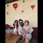 Radhika Pandit Instagram – Valentine’s lunch with my ‘forever’ Valentines ❤️🧿

#radhikapandit #nimmaRP