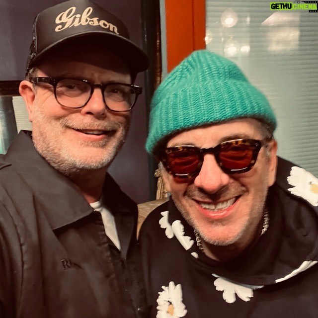 Rainn Wilson Instagram - I had a recent @elviscostello experience and it was divine. Note: It was me performing his early rocker “mystery dance“ in my very first acting class in high school that brought the house down and made me want to pursue acting. Thank you Elvis! Forever in your debt. His oeuvre (especially from ‘77-‘86) is the stuff of legend. Soul-shaking songwriting with a punk sneer & a laser wit. Oh, and a big heart too! He’s on tour, folks!