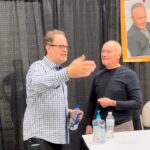 Rainn Wilson Instagram - Had some AMAZING connections at the Office Reunion convention! Was feeling sick and had laryngitis and wasn’t able to finish signing for about 487 people (so sorry!) but THE OFFICE FANS ARE THE GREATEST FANS ON EARTH! @BBBaumgartner @CreedBratton