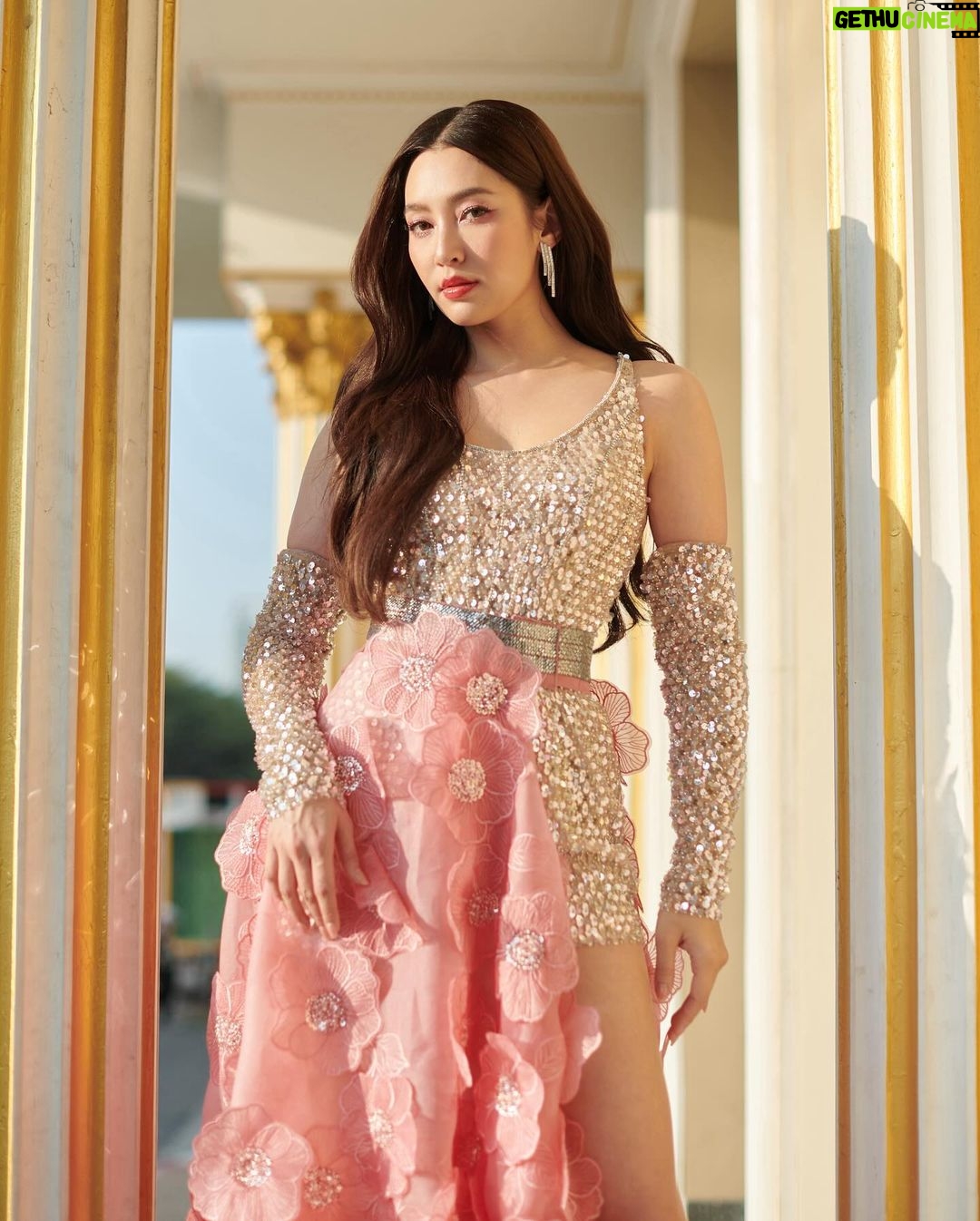 Ranee Campen Instagram - 💫 #54ปี3miracles #54ปี3miraclesxbella