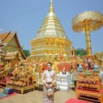 Ranee Campen Instagram - บวงสรวงพระธาตุดอยสุเทพ แม่บุญเรือน โตงบุญเติม ทำบุญสืบชะตา ปล่อยปลาให้ชีวิต🤍 ขอน้อมนำบุญส่งถึงกัลยาณมิตรทุกคนนะคะ🙏🏻✨