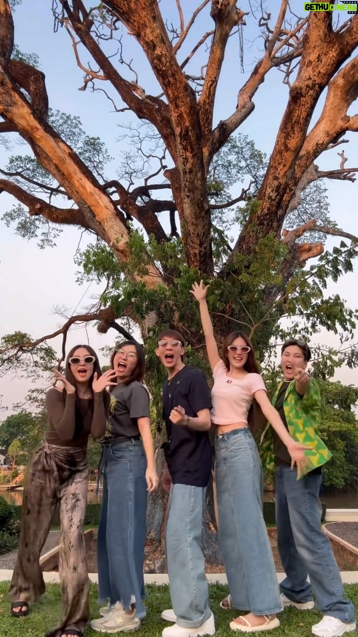 Ranee Campen Instagram - We coming back to Chiang Mai🔥 #ชมสชต Na Nirand Romantic Boutique Resort
