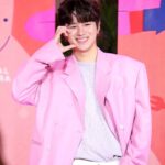 Rathavit Kijworalak Instagram – คนอะไรโคตรน่ารักก😂.