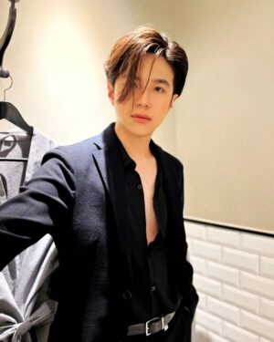 Rathavit Kijworalak Instagram - ใครตื่นแล้วบ้าง.