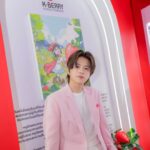 Rathavit Kijworalak Instagram – ดีใจที่ได้เจอทุกคนนะครับ 

🍓งาน The Temptation of Strawberry 🍓ยังมีถึง 24 มี.ค. 67 นี้ 

ใครอยากช้อปสตรอว์เบอร์รีเกาหลีก็ไปกันได้เลย

#EnjoyKFood 
#Kfood #Kfruits #Kberry 
#ThetemptationOfStrawberry 
#kberrypopup2024