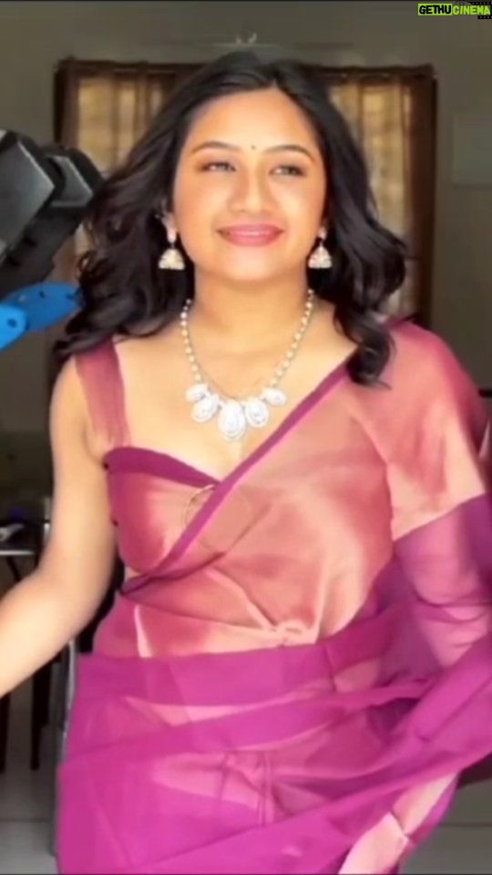 Raveena Daha Instagram - Saree from @cheap_best_collection follow my most fav page in insta🫶 🥰 free delivery 💥 cash on delivery 💥 Diwali offer going on😳🫶 Check out their page 🔥 #raveena #raveenadaha