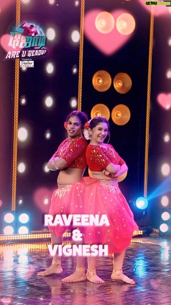 Raveena Daha Instagram - Katchi Sera Nikkuthu Kan Azhaikkuthu!💃🕺 #Raveena #Vignesh | Jodi Are U Ready சனி மற்றும் ஞாயிறு இரவு 9.30 மணிக்கு... நம்ம விஜய் டிவில... #LetsDanceBuddy #SandyMaster #Sridevi #Meena #JodiAreUready #DanceShow #Dance #VijayTelevision #VijayTV #TamilTV