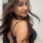 Raveena Daha Instagram - Enjoy my hair flips🫣💁🏻‍♀️ Cute goodies from @_bling_a_ling_ #raveena #raveenadaha