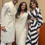 Raveena Daha Instagram - Such a surreal moment for me to meet them in person 🙈🤍🤍 What a fabulous celebration of Kushi’s musical concert and got to meet my most fav filmstars , @thedeverakonda and the gorgeous @samantharuthprabhuoffl😘 WIshing the stars the very best for their upcoming #Kushi movie releasing this September 1st ! 😍 And thank you so much @cloudsbyvibin for the video🤍 @TheDeverakonda @samantharuthprabhuoffl @shivanirvana621 @heshamabdulwahab @mythriofficial @saregamatelugu #KushiMusicalConcert #Kushi #KushiOnSeptember1st Hyderabad-Telangana