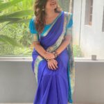 Raveena Daha Instagram - I’m your desi girl ! 🖤 Saree from @nivecollectionz 💙 #raveena #raveenadaha