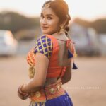 Raveena Daha Instagram - 🧡🥻 H&M @miss_pretty_makeoverartist 🤍 Pictures @sathishkumarstanly 😍 Beautiful jewellery @rani_bridals_coimbatore ❤️🥰 #raveena #raveenadaha #rd #live #laugh #love