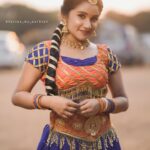 Raveena Daha Instagram - 🧡🥻 H&M @miss_pretty_makeoverartist 🤍 Pictures @sathishkumarstanly 😍 Beautiful jewellery @rani_bridals_coimbatore ❤️🥰 #raveena #raveenadaha #rd #live #laugh #love