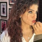 Raveena Tandon Instagram – It’s all within you …. ♥️🙏🏻
#attitude #borntowin
📸 – @rashathadani