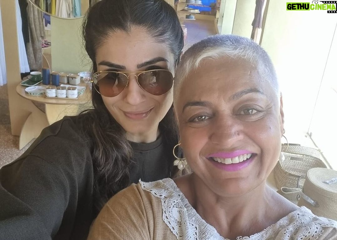 Raveena Tandon Instagram - A trip with the girls ♥️ … my babies , some tigers and a full moon . Can’t get better than this ….