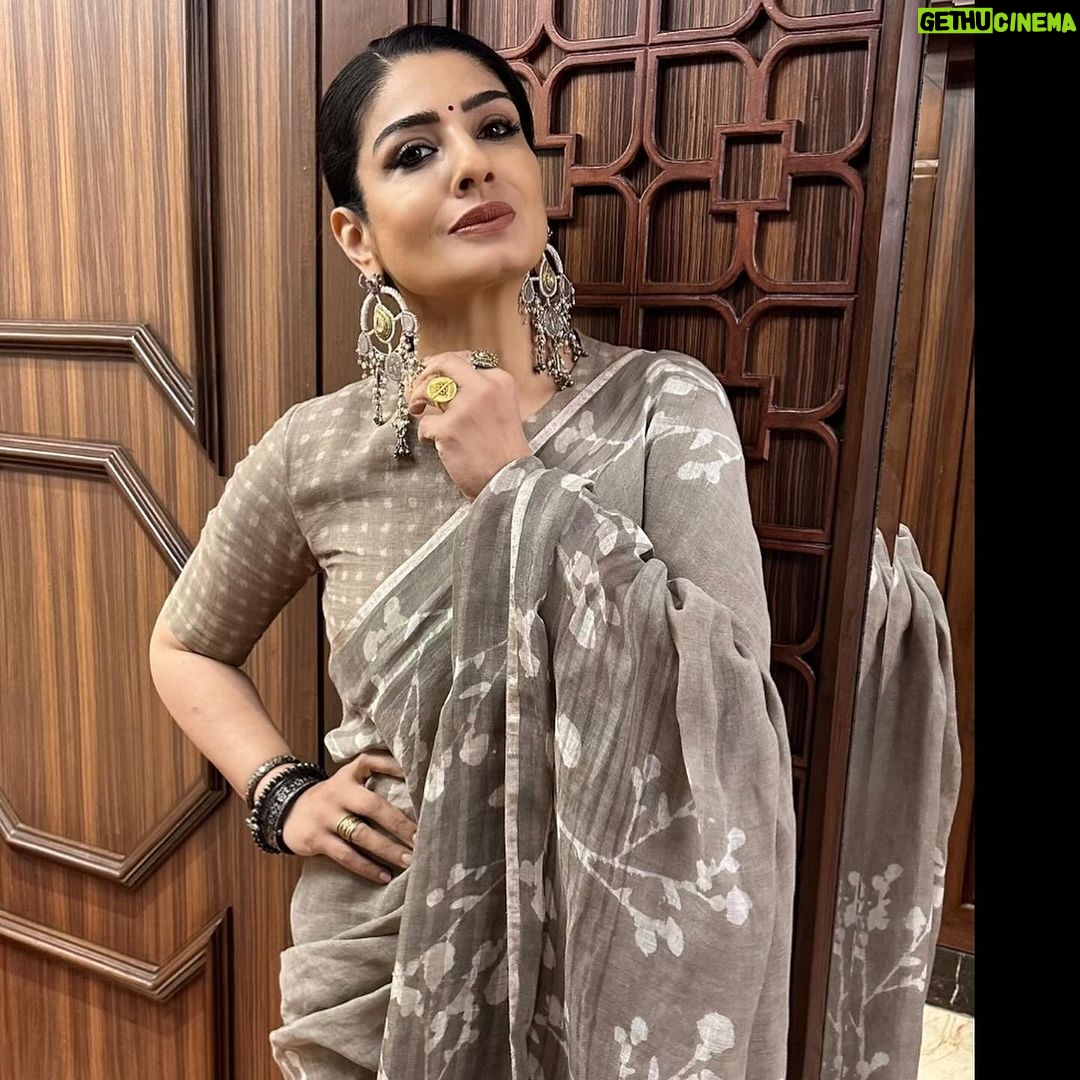Raveena Tandon Instagram - No objections here! #PatnaShuklla rules the screen! Now streaming on @disneyplushotstar .