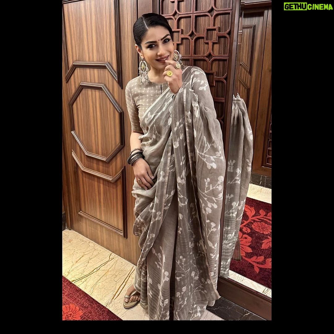 Raveena Tandon Instagram - No objections here! #PatnaShuklla rules the screen! Now streaming on @disneyplushotstar .