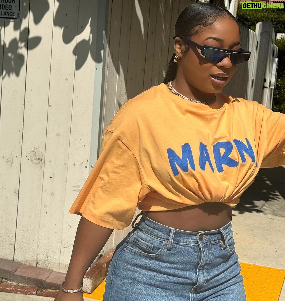 Reginae Carter Instagram - & Don’t forget the Realest 💫