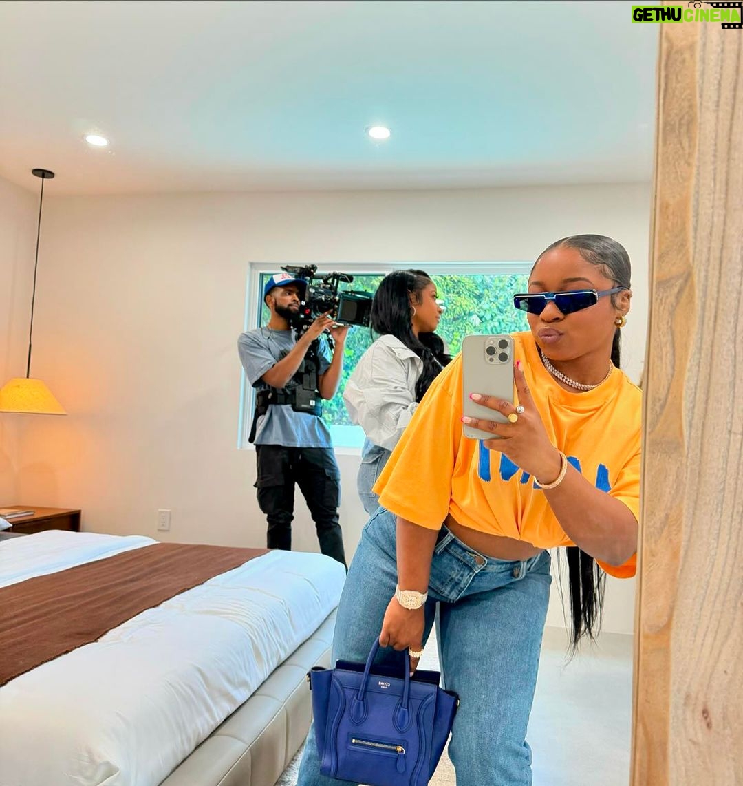 Reginae Carter Instagram - & Don’t forget the Realest 💫