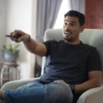 Remy Ishak Instagram – Serius guys! Netflix akan datang ke Astro tak lama lagi! Tazzzzabar abang nak layan Money Heist Season 5 kat Ultrabox! Woooho! Korang layan tak first 4 seasons hari tu? Watak siapa paling on? Share sikit…

Ha, #DahUltraKeBelum ni? Upgrade sekarang, PERCUMA je kat product.astro.com.my/box @astromalaysia
