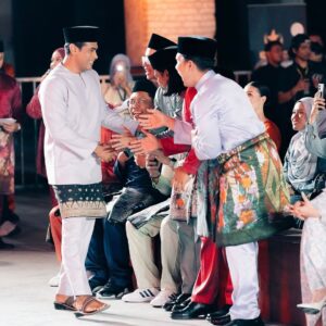 Remy Ishak Instagram - Assalamualaikum 👀 @bulanbintanghq