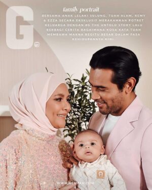 Remy Ishak Instagram - Menutup 2023, melewati usia 40 tahun, lebih sedekad bergelumang dengan sepak terajang dunia seni, REMY ISHAK kini menemukan kehidupan yang diingini.

Seorang wanita sebagai isteri dan mahligai perkahwinan dilengkapi cahaya mata lelaki.

Remy Ishak berbagi kisah dengan G The Untold Story tentang sang penyambung generasi, Tuah Alam yang disifatkan sebagai the lucky charm.

Layari www.gempak.com.

Wajah Hadapan: @remyishak @ezzarl @tuah.alam 
Teks: Maliah Surip
Foto: @ttfga 
Reka Letak: @sutramaya 
Konsep: @thisisyeoy

Penata Gaya: @abushaefhamza @naqiuddinnaser #styledbybu
Jumper Tuah: @juniorlookbookcom 

Solekan Remy: @ayuwahyu79
Solekan Ezza: @najeebazami

Head of Content Studio: @syazwanzakariah 
Head of Gempak: @jiha.dalhar 

#GTheUntoldStory #Gempak #AstroGempak #RemyIshak #OhBabyRemy #RemyEzza