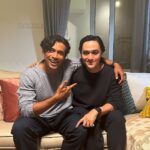 Remy Ishak Instagram – 3 tahun Remy bekerjasama dgn Afdal & Melor dalam Rocketfuel & Astro Shaw memang remy happy. Remy selesa dgn cara Afdal & Melor, very professional & kita dah macam family.

Terima kasih banyak2  sebab bagi peluang pada Remy, bantu Remy, jaga Remy & layan kerenah Remy dari Remy single sampai lah dah kahwin & dapat Tuah. haha! Macam2 kita lalui bersama and now both of you are leaving me 🥲

Kalau ada kata2 & perbuatan Remy buat Afdal & Melor kecil hati, marah or rajuk, Remy minta maaf ye. 

Remy akan selalu mendoakan Afdal & Melor sukses dalam perjalanan yang baru nanti. Moga Allah terus menyatukan hubungan kita, dan melimpahkan rahmat-Nya buat Afdal & Melor. Amin ya rabb! 🤲🏼

Take care & keep in touch!
