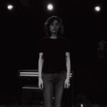 Reyhaneh Parsa Instagram - ‎ما قدم به سالی دیگر میگذاریم، به یاد تمام آنهایی که جسمشان کنار ما نیست اما اندوه به جای مانده از نبودنشان، تبدیل به نوری از آگاهی شد و مسیر درستی که باید میرفتیم را روشن تر از همیشه کرد. ‎ما به آنها و نبودنشان مدیونیم و در مقابل نوری که باقی‌ مانده مسئول. ‎ما با آنها امسال پای سفره‌های هفت سینمان نشسته‌ایم و سین هفتم سفره‌هایمان«سوگ» آنهاست. ‎ما همه باهم، با این اندوه جاودانه، با نور کوچکی در قلبهای سوگوارمان قدم به سالی میگذاریم که میدانیم سخت است اما «فرصت» است. ‎فرصت دیگری برای آگاه شدن و بررگتر شدن نور کوچک باارزشی که از درون آن «فضای نیستی» سرشار از سوگ‌ میدرخشد و مسیرمان را به درستی نشان میدهد. ‎پونه مقیمی