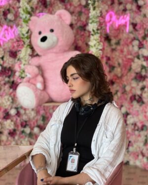 Reyhaneh Parsa Instagram - آشتی با صورتی 💞😌🍬
