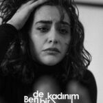 Reyhaneh Parsa Instagram - ▪️ ‎پرفورمنس ‎”من هم يك زنم” ‎نويسنده و كارگردان: شادى اسدپور @shadiasadpoor ‎اجراگر: ريحانه پارسا @reyhaneparsaj ‎طراح گرافيك: سينا افشار @sinaafshar_ 📸: @dawnsehar ‎‌‏▪️ ‌‏Performans ‌‏“Ben de bir kadınım” ‌‏Yazan ve yöneten: Shadi asadpoor ‌‏Oyuncu: Reyhane Parsa grafik Tasarımcısı : Sina afshar ‏ ▪️ ‌‏Performance ‌‏“I Am a Woman Too” ‌‏Writer and Director: Shadi Asadpoor ‌‏Performer: Reyhaneh Parsa Graphic Designer: Sina Afshar ‏ #ben_de_bir_kadınım ‎#ريحانه_پارسا #شادي_اسد_پور #reyhanehparsa#shadiasadpoor