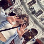 Reyhaneh Parsa Instagram - آه ای زندگی منم که هنوز با همه پوچی از تو لبریزم نه به فکرم که رشته پاره کنم نه بر آنم که از تو بگریزم همه ذرات جسم خاکی من از تو ، ای شعر ِ گرم در سوزند آسمانهای صاف را مانند که لبالب ز بادهٔ روزند با هزاران جوانه می خواند بوتهٔ نسترن سرود تو را هر نسیمی که می وزد در باغ می رساند به او درود تو را من تو را در تو جستجو کردم نه در آن خوابهای رویایی در دو دست تو سخت کاویدم پر شدم ، پر شدم ز زیبایی پر شدم از ترانه های سیاه پر شدم از ترانه های سپید از هزاران شراره های نیاز از هزاران جرقه های امید حیف از آن روزها که من با خشم به تو چون دشمنی نظر کردم پوچ پنداشتم فریب تو را ز تو ماندم ، تو را هدر کردم غافل از آنکه تو به جایی و من همچو آبی روان که در گذرم گمشده در غبار شوم زوال ره تاریک مرگ می سپرم آه ، ای زندگی من آینه ام از تو چشمم پر از نگاه شود ورنه گر مرگ بنگرد در من روی آیینه ام سیاه شود عاشقم ، عاشق ستارهٔ صبح عاشق ابرهای سرگردان عاشق روزهای بارانی عاشق هر چه نام توست بر آن می مکم با وجود تشنهٔ خویش خون سوزان لحظه های تو را آنچنان از تو کام می گیرم تا به خشم آورم خدای تو را !