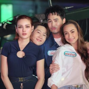 Rhatha Phongam Instagram - แวะเอาจมูก 6 เดือน มาอวดเพื่อนๆคะ 🫶🏻🍏