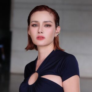 Rhatha Phongam Instagram - แวะเอาจมูก 6 เดือน มาอวดเพื่อนๆคะ 🫶🏻🍏