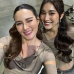 Rhatha Phongam Instagram - เค้าเองงงงงงงง ฝาแฝดนุ้งเบส @bestkamsing 🫶🏻🤍 #FACEOFFแฝดคนละฝา @workpoint