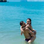 Rhatha Phongam Instagram - Until next time Thank you @varanahotelkrabi for having us this unforgettable city escape weekend will definitely go back sometime soon ❤️ ขอบคุณน้อง @janchonchaya ที่ชวนมาพักนะคะ เป็นรีสอรทที่ถูกจริตคู่เรามาก #Wellcation ที่มีกิจกรรมออกกำลังกาย สระว่ายน้ำ olympic , ปีนผา รวมถึงร้านอาหารที่อร่อยมากๆ เช็คคิวรอไปอีกรอบกับครอบครัวแน่นอนคะ #VaranaHotelKrabi, #TheWellcationExperience, #LeisureWellness, #MinimalistLuxury