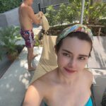 Rhatha Phongam Instagram - Until next time Thank you @varanahotelkrabi for having us this unforgettable city escape weekend will definitely go back sometime soon ❤️ ขอบคุณน้อง @janchonchaya ที่ชวนมาพักนะคะ เป็นรีสอรทที่ถูกจริตคู่เรามาก #Wellcation ที่มีกิจกรรมออกกำลังกาย สระว่ายน้ำ olympic , ปีนผา รวมถึงร้านอาหารที่อร่อยมากๆ เช็คคิวรอไปอีกรอบกับครอบครัวแน่นอนคะ #VaranaHotelKrabi, #TheWellcationExperience, #LeisureWellness, #MinimalistLuxury